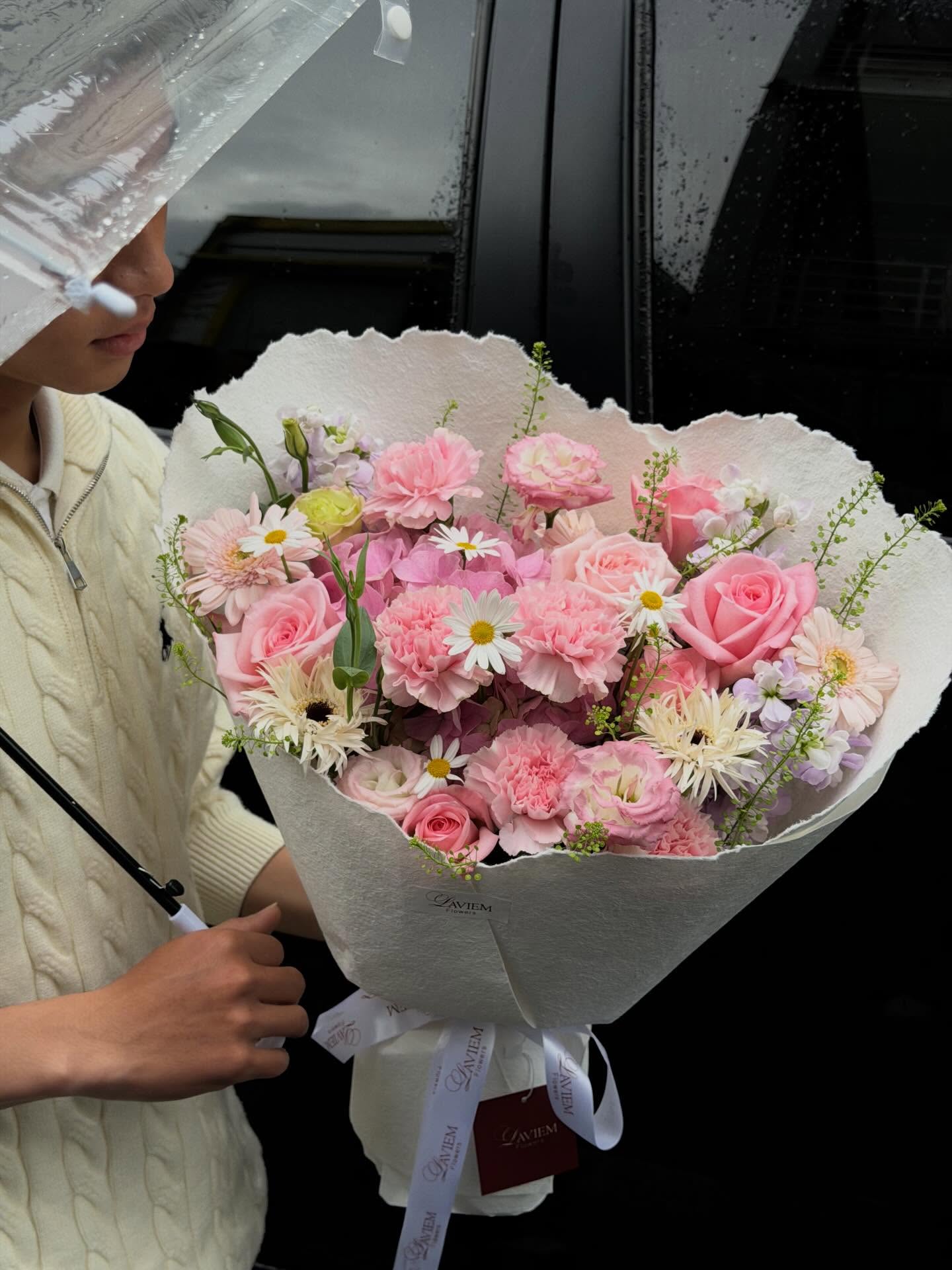 Bó hoa đỏ Laviem