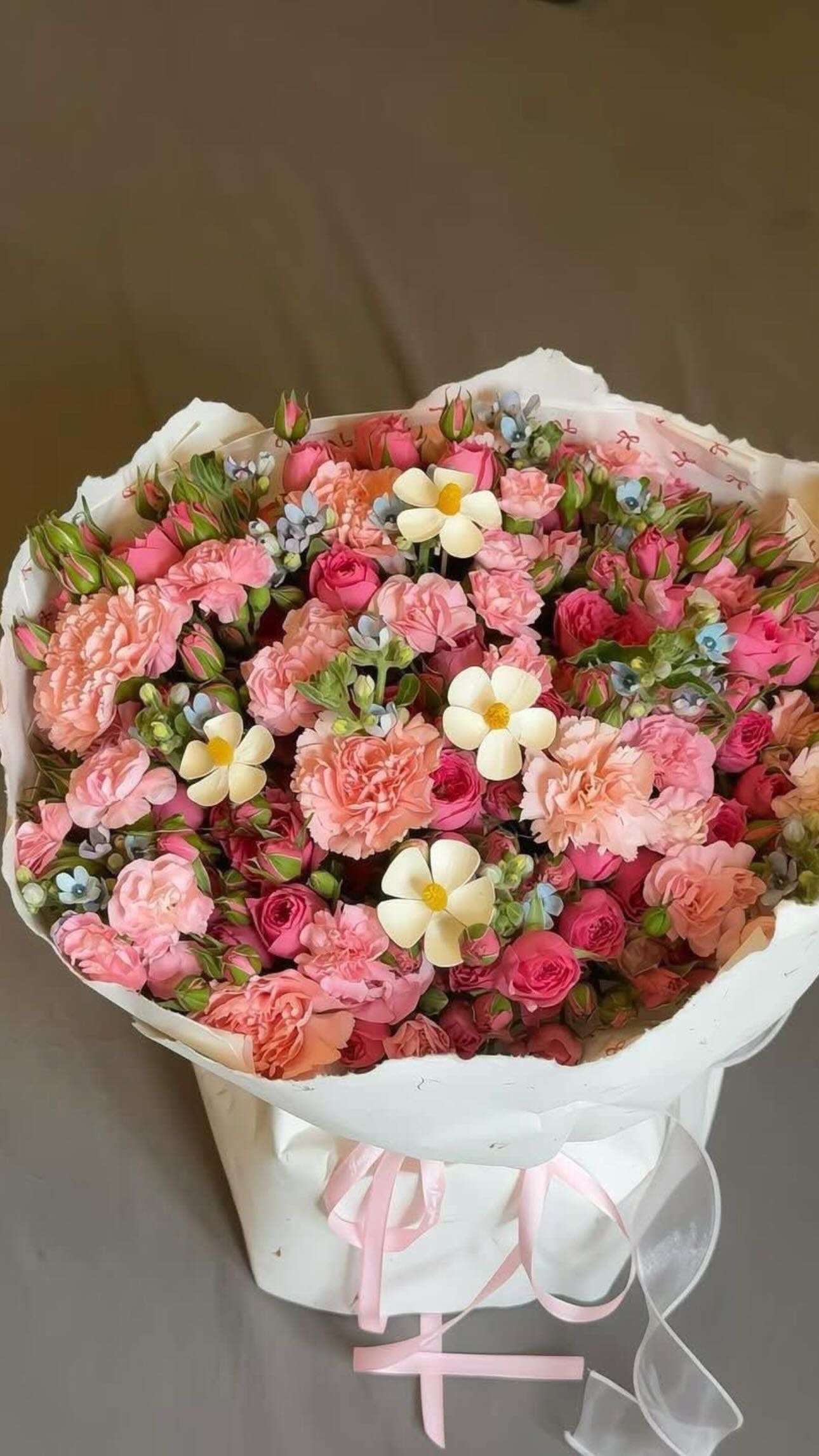 Tone Hồng